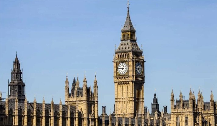 Britische Lords debattieren über ein IRGC-Verbot und unterstützen den Widerstand.